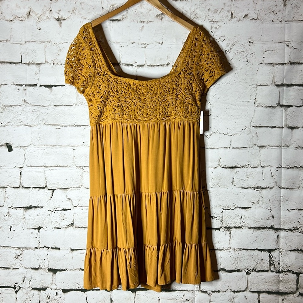 NWT Juniors mustard babydoll dress L